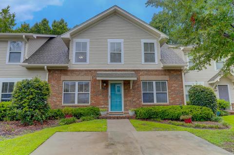 1687 Lauda Dr, Mount Pleasant, SC 29464 photo 1