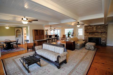 220 Read St, Moncks Corner, SC 29461 photo 1
