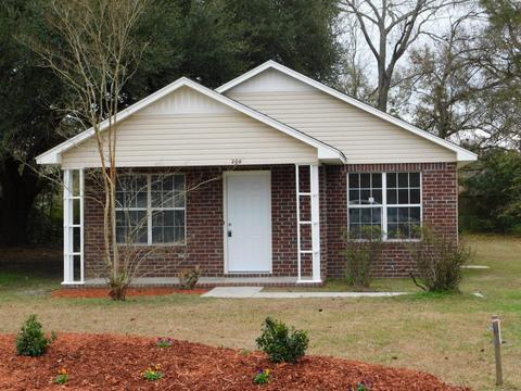 206 Doris Ct, Moncks Corner, SC 29461 photo 1