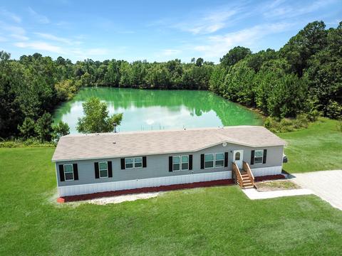 517 Murphy Bay Dr, Cross, SC 29436 photo 1