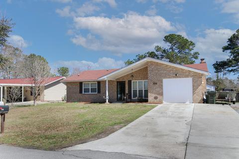 106 Pine Straw Ln, Moncks Corner, SC 29461 photo 1