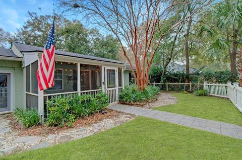 624 Ruby Dr, Mount Pleasant, SC 29464 photo 1
