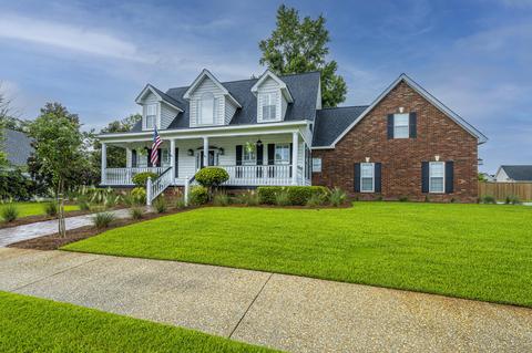 1102 Maplecrest Dr, Moncks Corner, SC 29461 photo 1