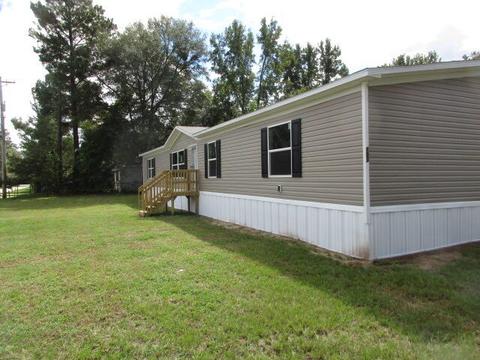 103 Maple St, Saint Stephen, SC 29479 photo 1