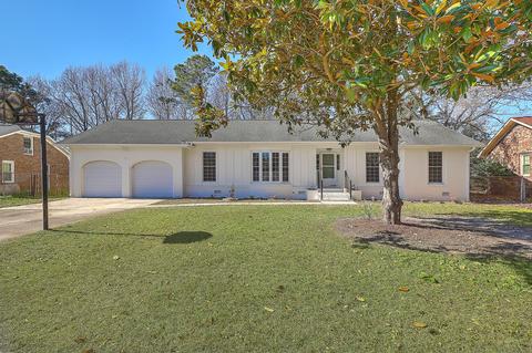 110 Saint Marks Dr, Goose Creek, SC 29445