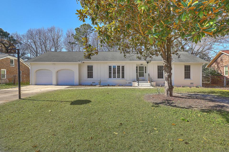  110 Saint Marks Dr, Goose Creek, SC 29445 photo 1