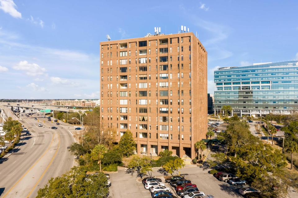 14 Lockwood Dr 1K, Charleston, SC 29401 15 Photos MLS 22003676 Movoto