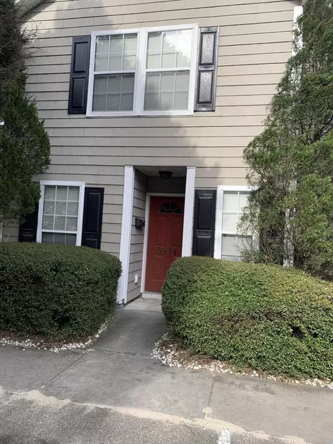 5914 Tampa St, Hanahan, SC 29410