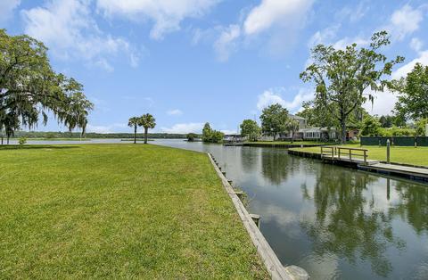 1806 Canvasback Rd, Moncks Corner, SC 29461 photo 1