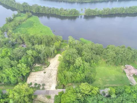 1012 Mccrae Dr, Moncks Corner, SC 29461 photo 3