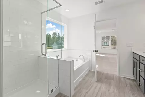 Bath - 320 Blue Oak Dr, Moncks Corner, SC 29461 photo 2 of 2