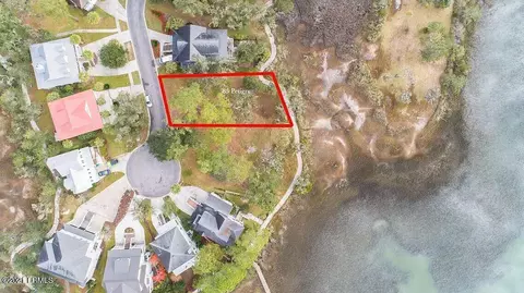 85 Petigru Dr, Beaufort, SC 29902