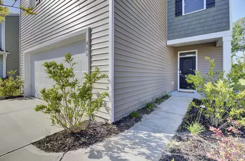 Exterior - 466 Cedarview Rd, Summerville, SC 29486 photo 2 of 23