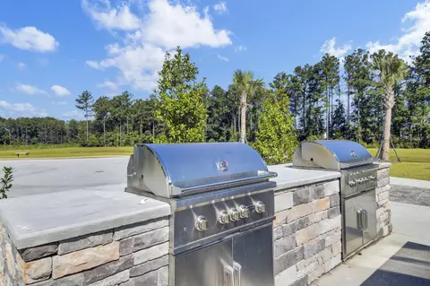 Exterior - 466 Cedarview Rd, Summerville, SC 29486 photo 19 of 23