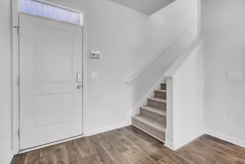 Entry Way - 466 Cedarview Rd, Summerville, SC 29486 photo 1 of 1
