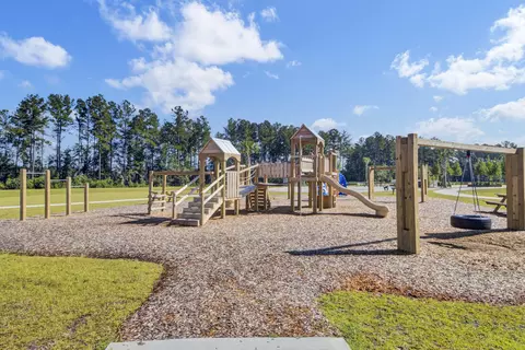 View/Area - 466 Cedarview Rd, Summerville, SC 29486 photo 5 of 12