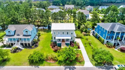 2412 Bending Oak Loop, Mount Pleasant, SC 29466 photo 1