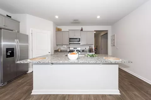 423 Cedarview Rd, Summerville, SC 29486 photo 1