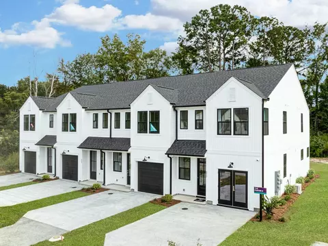 300 Bremerton Dr, Goose Creek, SC 29445