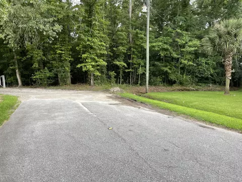 103 Kathryn Dr, Goose Creek, SC 29445