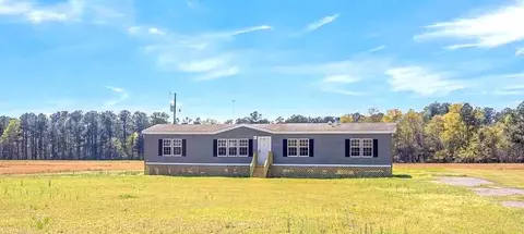 63 Compass Rd, Kingstree, SC 29556 photo 1