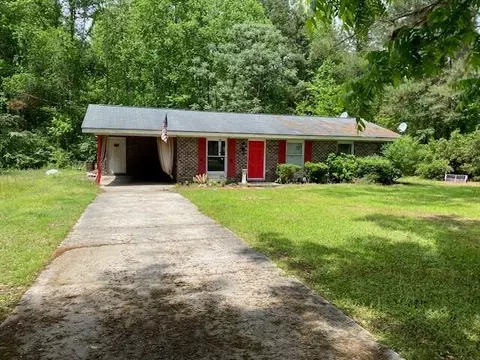 2373 I M Graham Rd, Kingstree, SC 29556