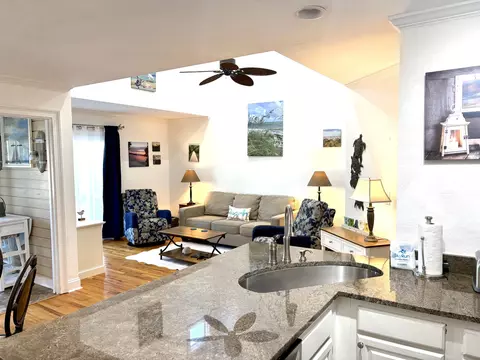 1638 Live Oak Park, Seabrook Island, SC 29455