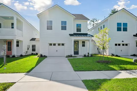 450 Queenview Ln, Charleston, SC 29414
