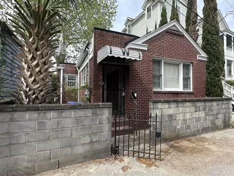 227229 3 Fishburnewoodall St, Charleston, SC 29403