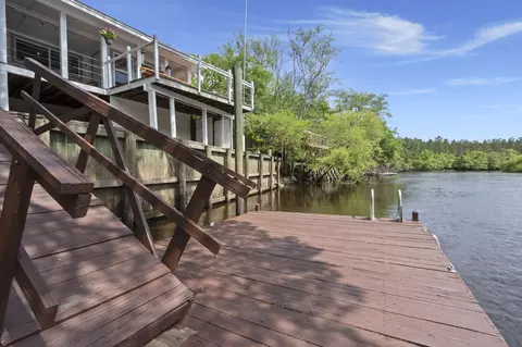 8487 Parkers Ferry Rd, Adams Run, SC 29426