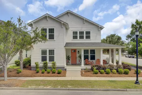 351 Gnarly Oak Ln, Summerville, SC 29485