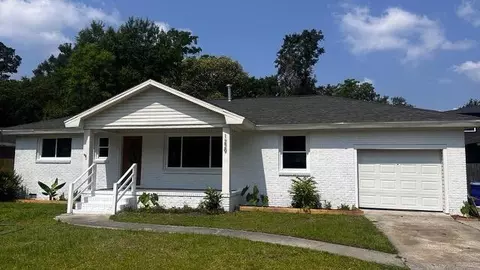 1229 Winston St, Charleston, SC 29407