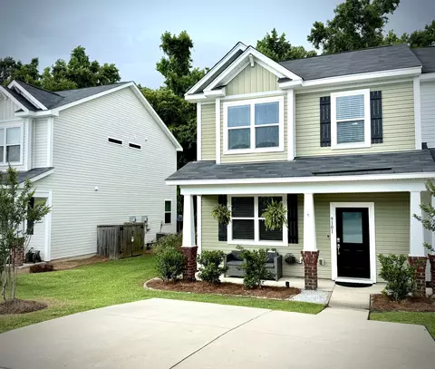 9101 Parlor Dr, Ladson, SC 29456