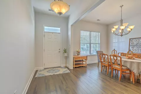139 Back Tee Cir, Summerville, SC 29485