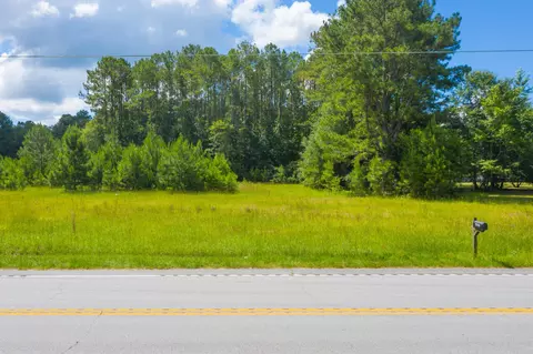 1279 Ridge Rd, Ridgeville, SC 29472