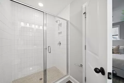 Bath - 235 Abercom Place Dr, Moncks Corner, SC 29461 photo 2 of 3