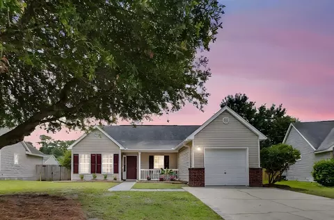 5134 Thornton Dr, Summerville, SC 29485