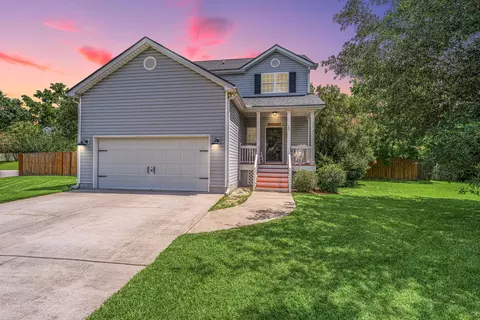 126 Hanahan Plantation Cir, Hanahan, SC 29410