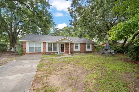 1507 Ivy Ln, Port Royal, SC 29935