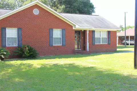 22 James E Clyburn Bivd, Kingstree, SC 29556