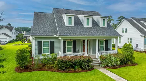 3984 Berberis Ln, Ravenel, SC 29470