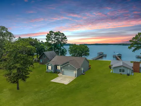 1083 Copperhead Rd, Manning, SC 29102