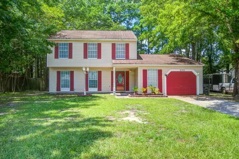 8105 Halifax Way, North Charleston, SC 29420