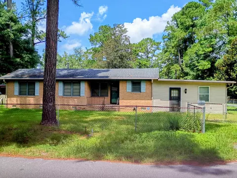 107 Gadsden Loop, Walterboro, SC 29488