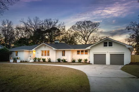 4923 Parkside Dr, North Charleston, SC 29405