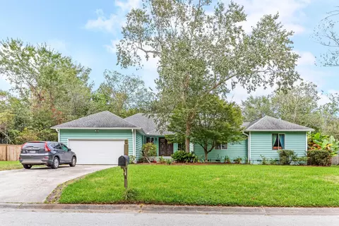 811 Law Ln, Mount Pleasant, SC 29464