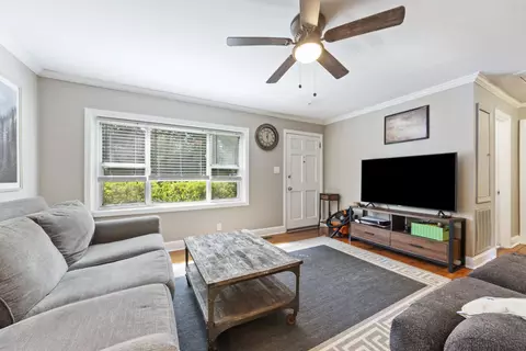1472 Orange Grove Rd, Charleston, SC 29407