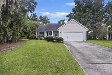 3438 Farmers Market Dr, Charleston, SC 29414