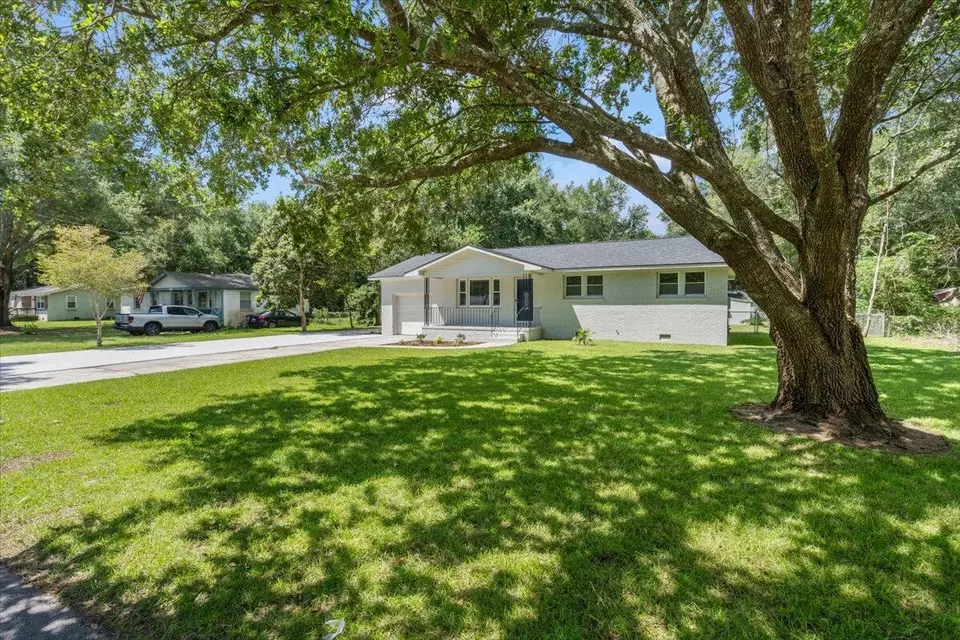 Exterior - 1333 Teal Ave, Charleston, SC 29412 photo 19 of 20