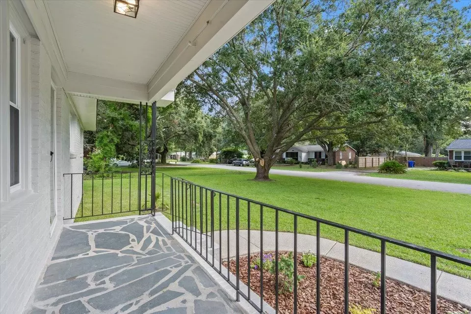 Exterior - 1333 Teal Ave, Charleston, SC 29412 photo 9 of 20